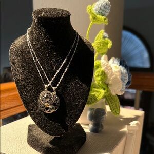 Elegant Silver Pendant Necklace Sun and Moon Magnetic necklace.